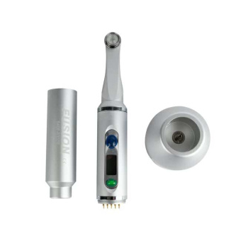 Fusion 5 - светодиодная полимеризационная лампа повышенной мощности, 4000 мВт